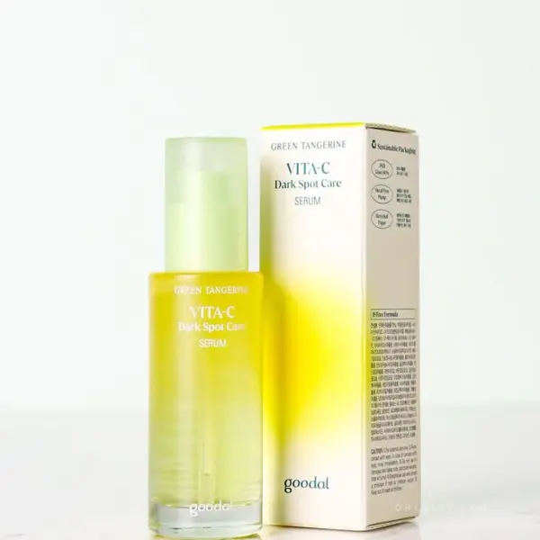 Green Tangerine VITA-c Dark spot care Serum  (40ml)
