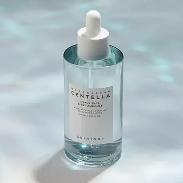 MADAGASCAR CENTELLA - Hyalu Cica First Ampoule (100ml)