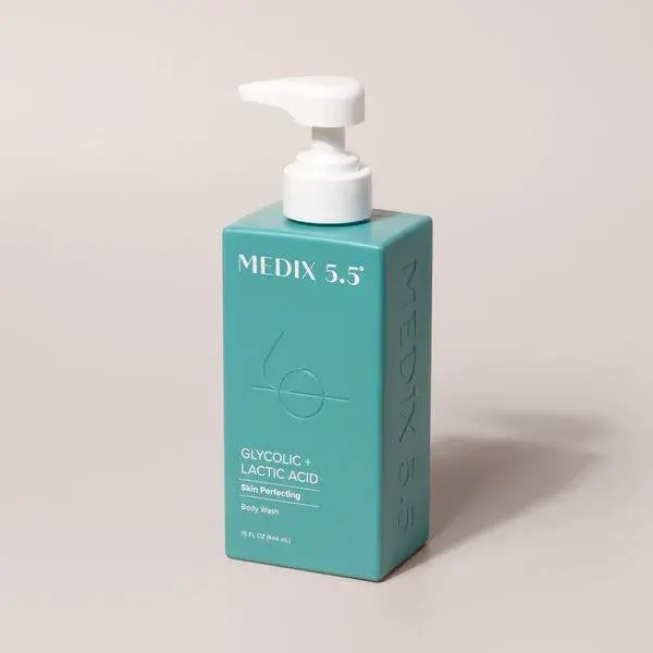 MEDIX 5.5  - Glycolic Lactic Acid Skin Perfecting Body Wash (444ml)
