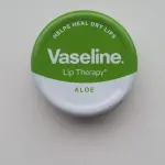 Vaseline Aloe Lip Therapy