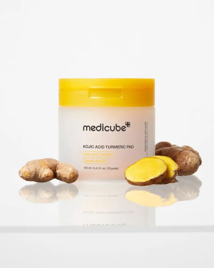 MEDICUBE KOJIC ACID TUMERIC PAD