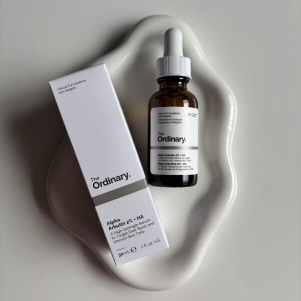 THE ORDINARY ALPHA ARBUTIN 2% + HA SERUM